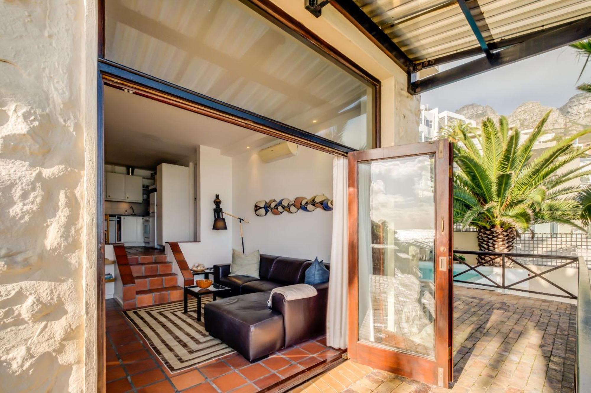 Camps Bay Terrace Palm Suite Cape Town Bagian luar foto